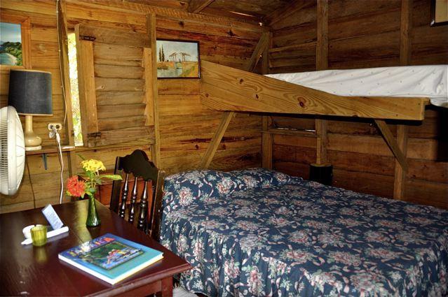 Secret Cabins At Firefly Beach Cottage Негрил Экстерьер фото